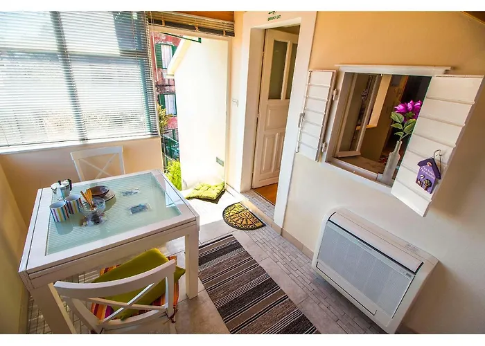 Apartman Viktoria *